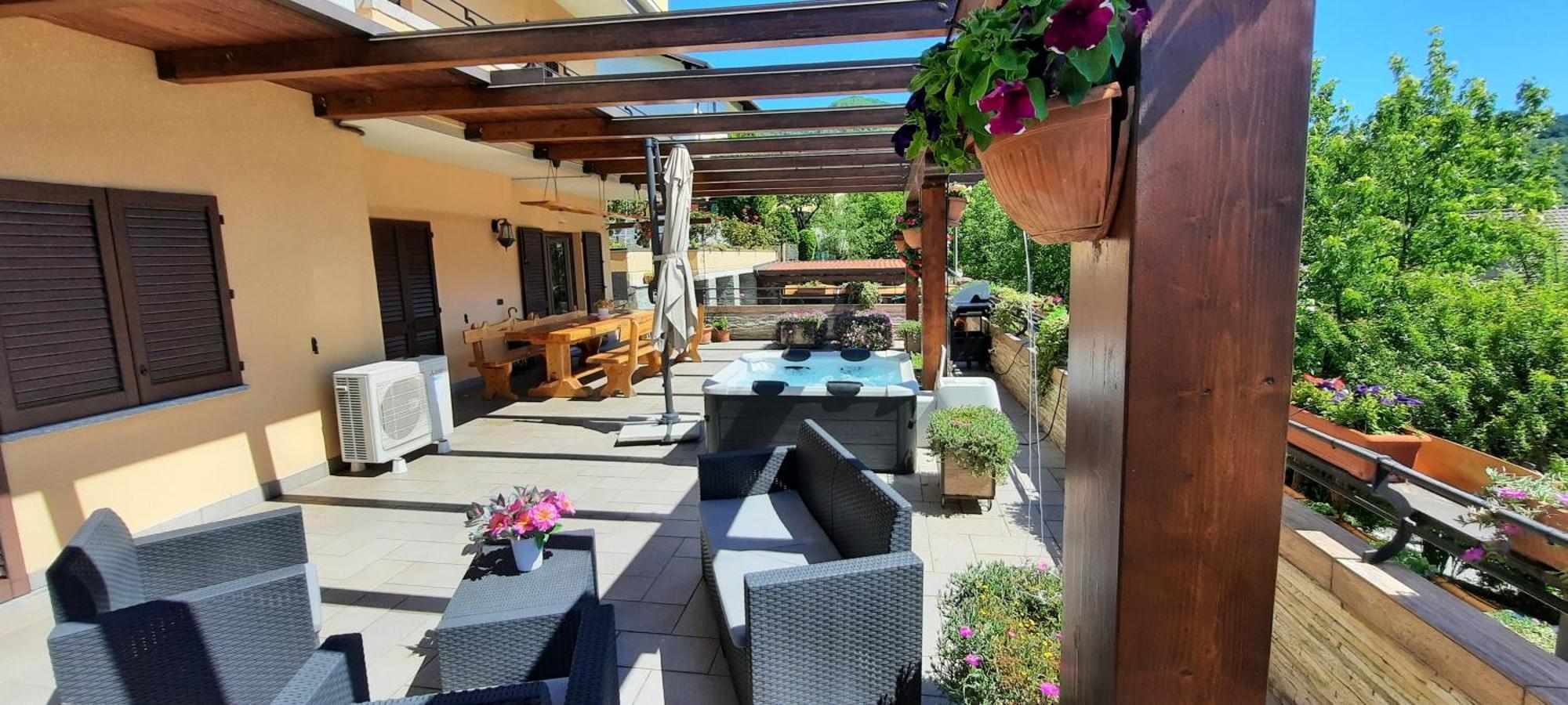 La Terrazza Casa Vacanza Carenno Zewnętrze zdjęcie